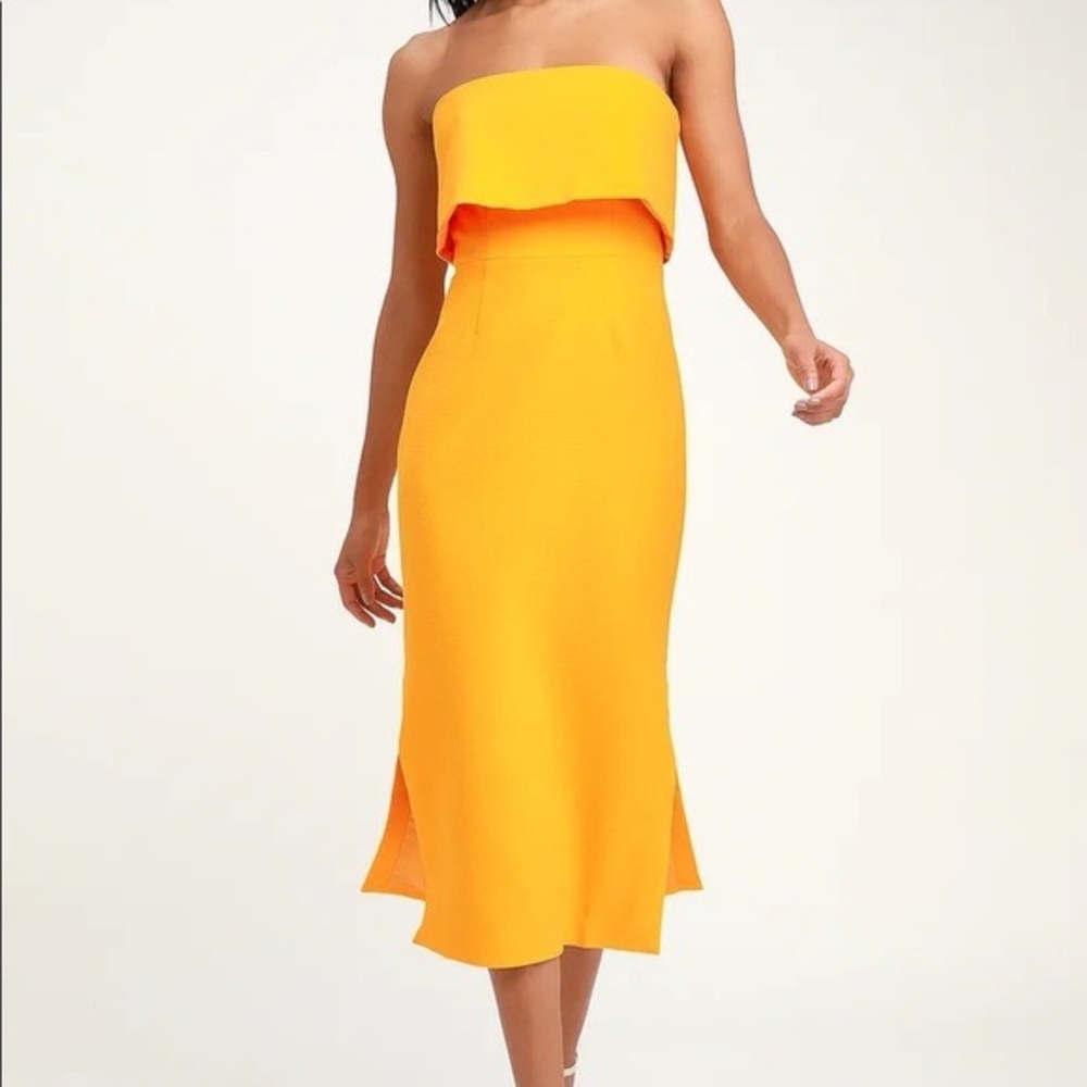 C/MEO Entice Strapless Dress